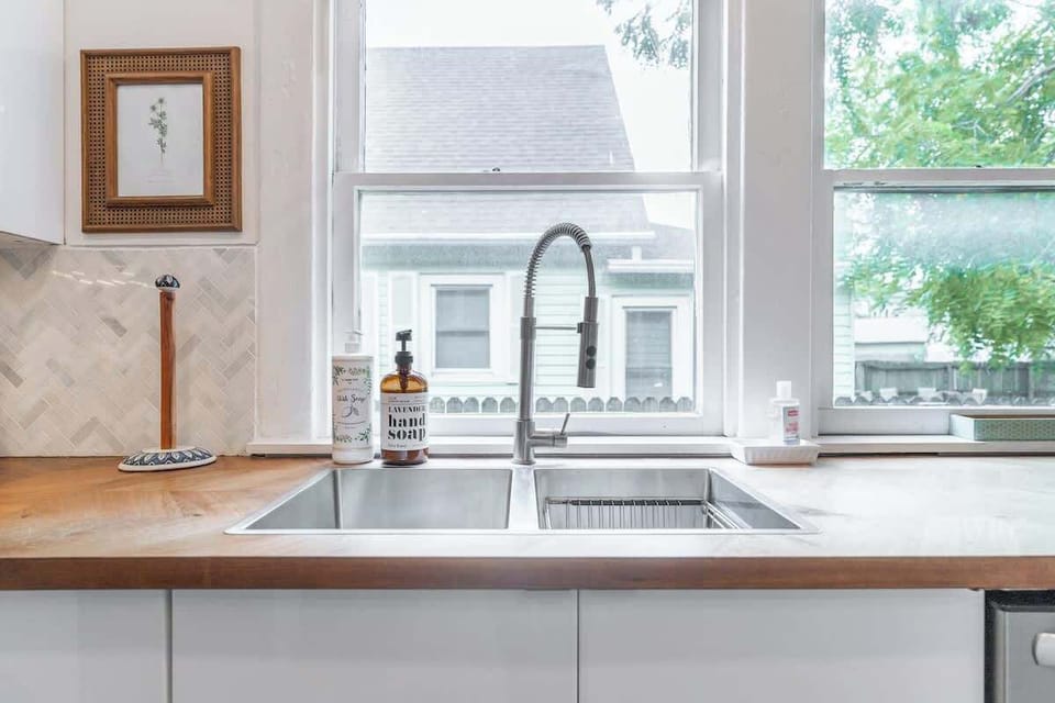 Natural lighting in kitchen