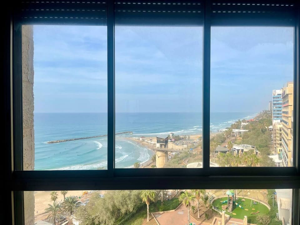 Panoramic Apartment | Desk, blackout drapes, soundproofing, iron/ironing board
