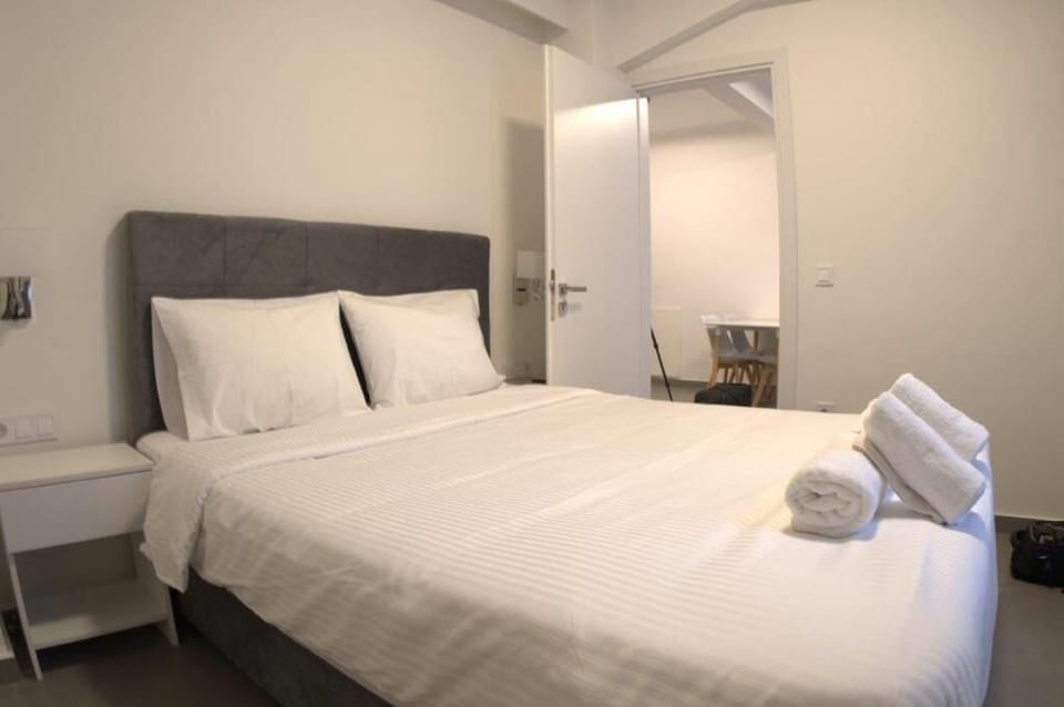 Synathens II - Apartments & Studios Hotel in Athens