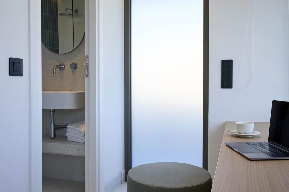 Superior Room | In-room safe, soundproofing, iron/ironing board, free WiFi