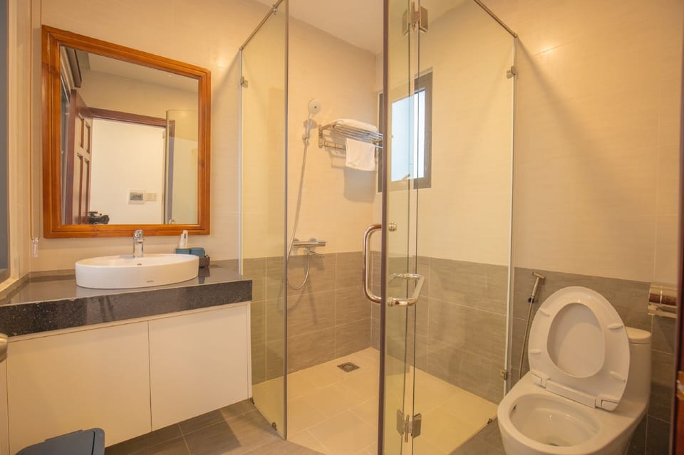 Shower, rainfall showerhead, hair dryer, slippers
