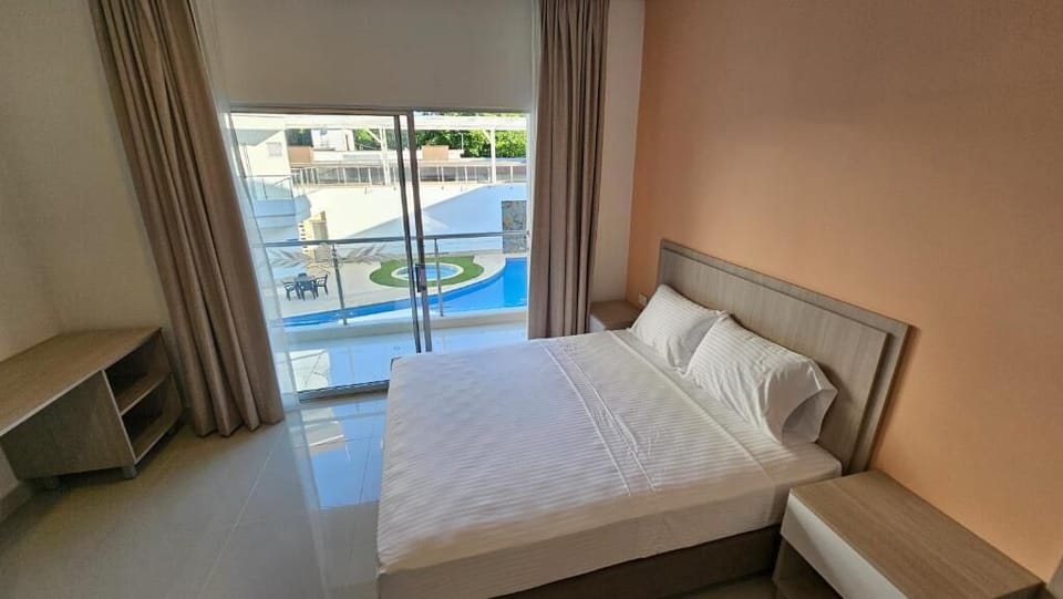 Superior Triple Room | Desk, soundproofing, free WiFi, bed sheets