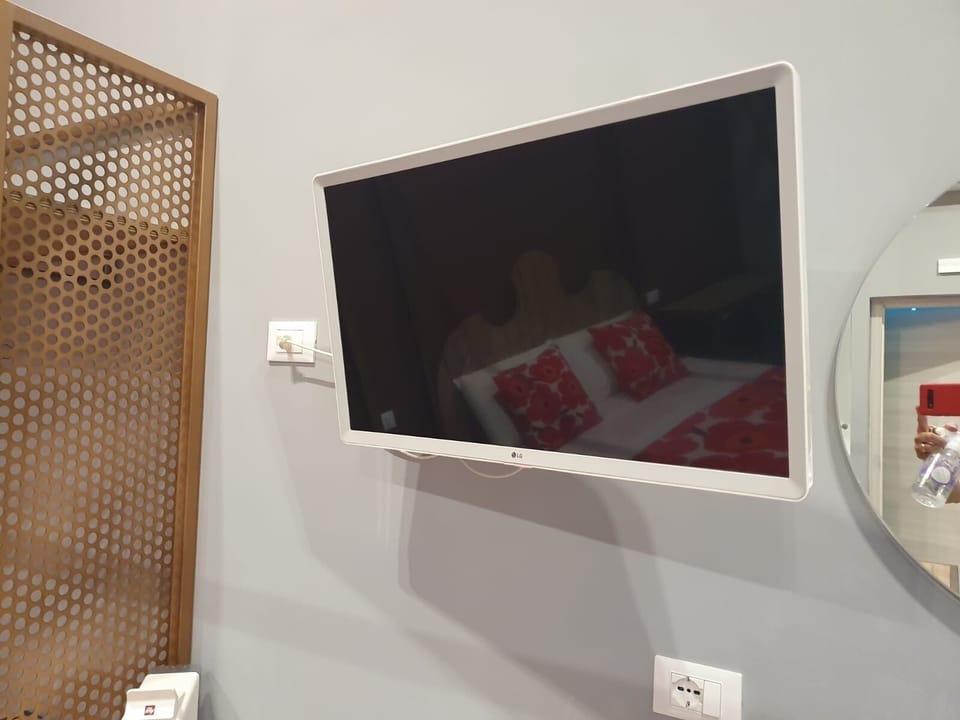 Free minibar items, blackout drapes, soundproofing, iron/ironing board