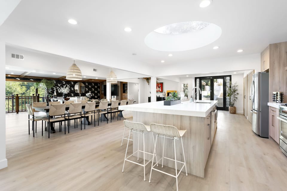 Zen Villa Kitchen Island with Bar Stools
