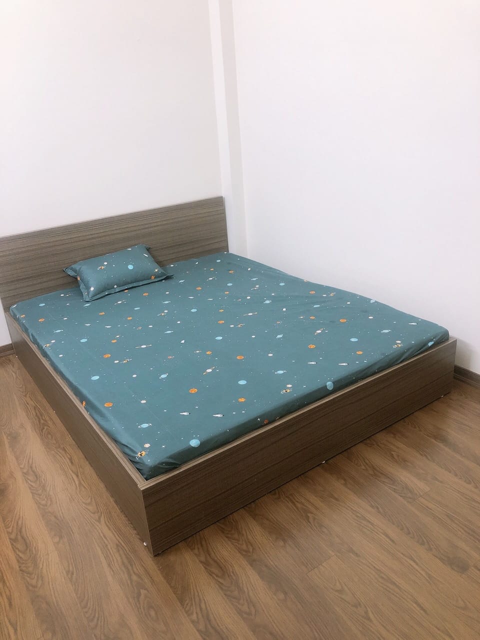 Basic Single Room | Free WiFi