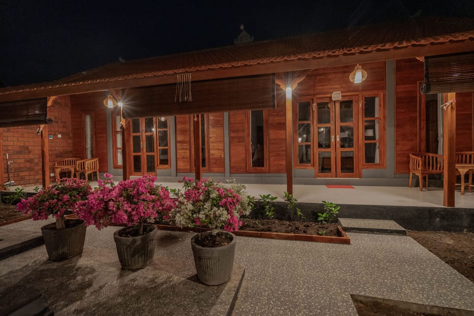Deluxe Villa | 3 bedrooms, desk, WiFi (free)