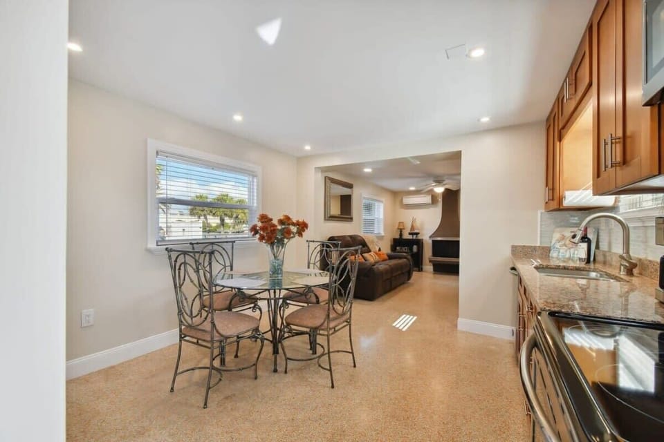Updated Kitchen and dining area