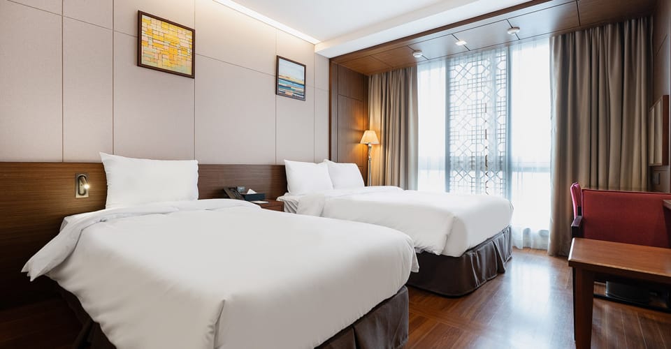 In-room safe, blackout drapes, soundproofing, free WiFi