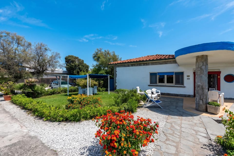 Family Apartment, 2 Bedrooms, Sea Facing (La Casina Del Pescatore On the Beach) | Terrace/patio