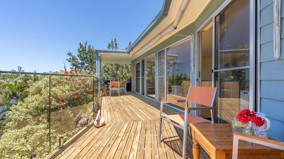 Deck View