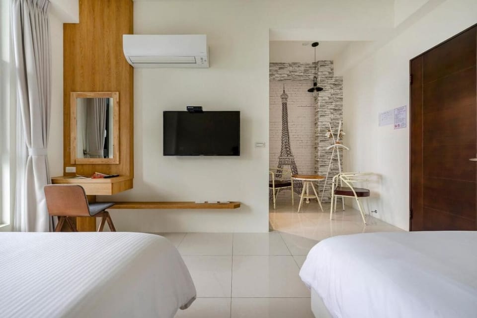 Quadruple Room, Balcony | Blackout drapes, free WiFi, bed sheets