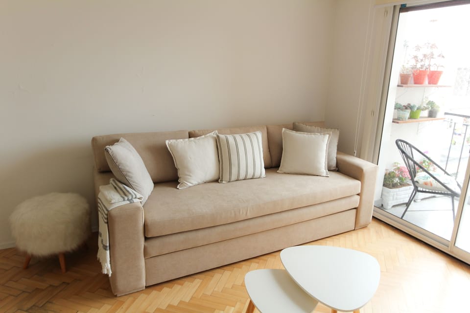 City Apartment | Living area