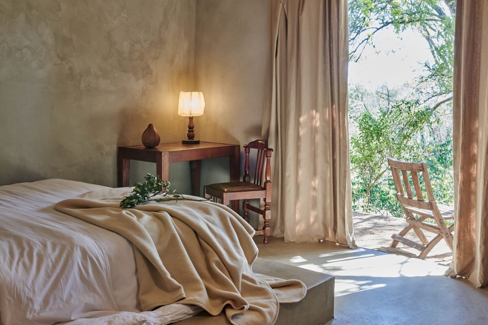 Room | 1 bedroom, hypo-allergenic bedding, in-room safe, desk