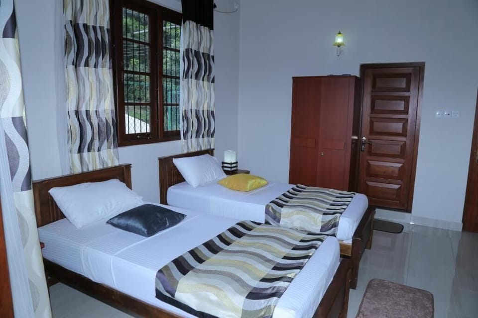Egyptian cotton sheets, premium bedding, down comforters