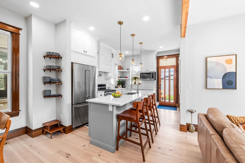 Fully Stocked Kitchen - Kitchen Island with Breakfast Bar Seating for 3