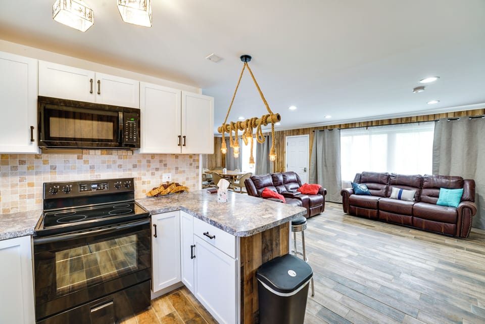 House (2 Bedrooms) | Interior