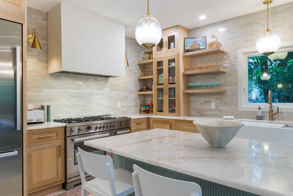 Beautiful quartz countertops!