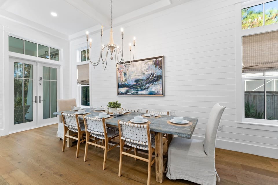Dining Table for Eight!