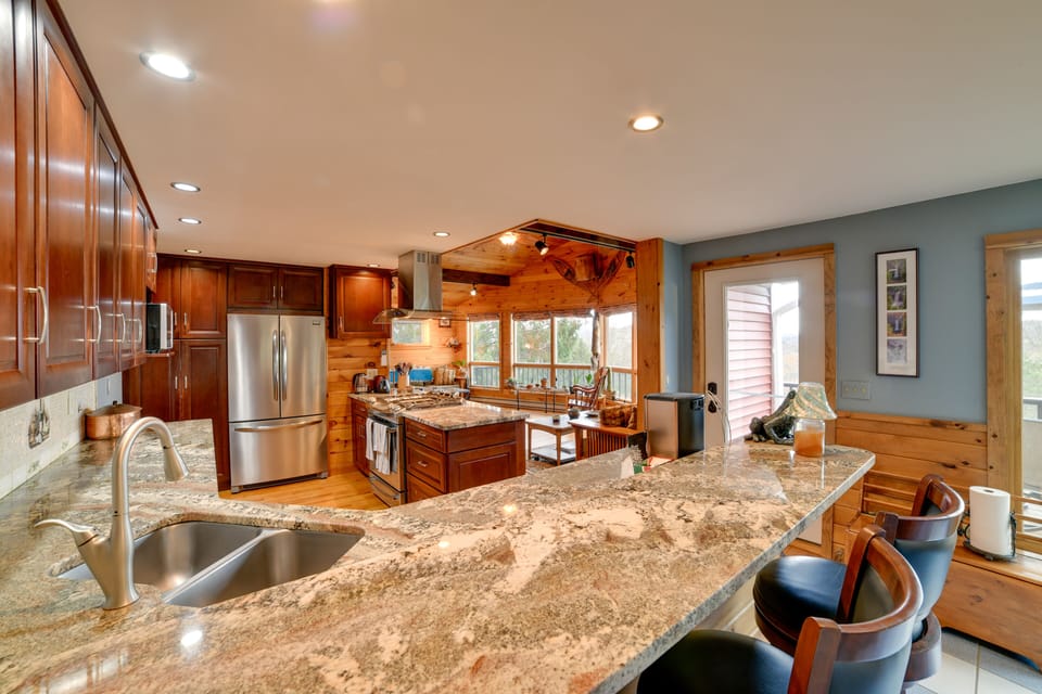 Chef's Kitchen | Cooking Basics Supplied
