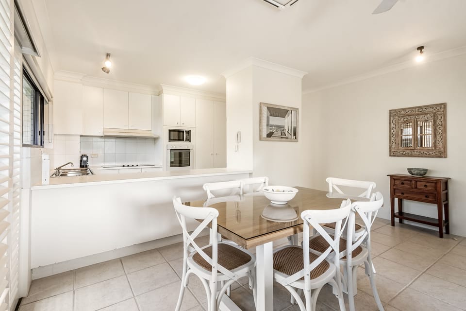 Apartment, 2 Bedrooms | Private kitchen | Coffee/tea maker, full-size fridge, microwave, oven