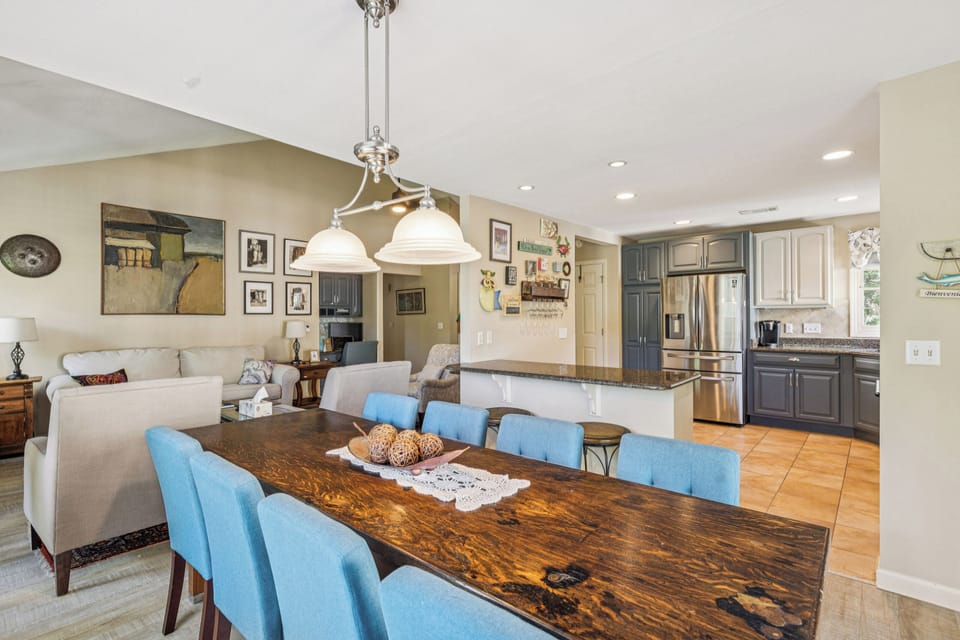 Dining table featuring 8 chairs