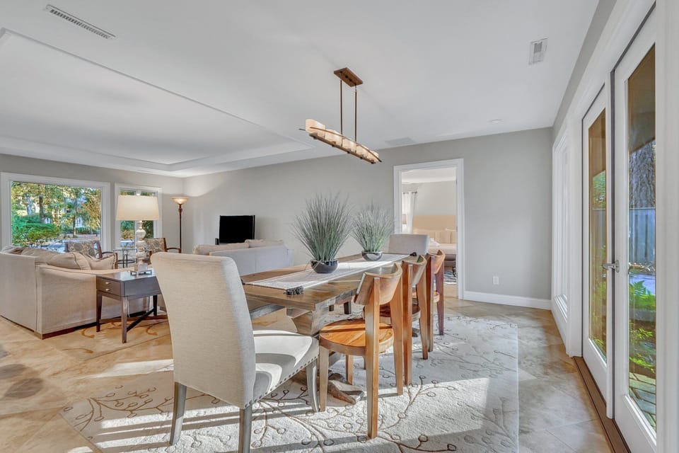 Dining table featuring 6 chairs