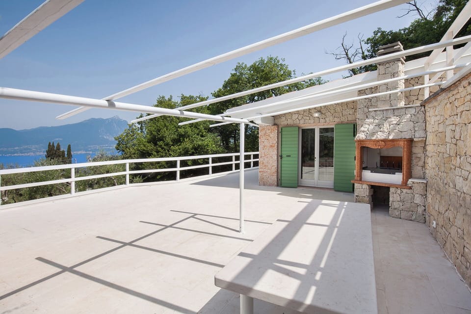 60535f31-d6f5-4bce-82b2-a4e14cb69fd1