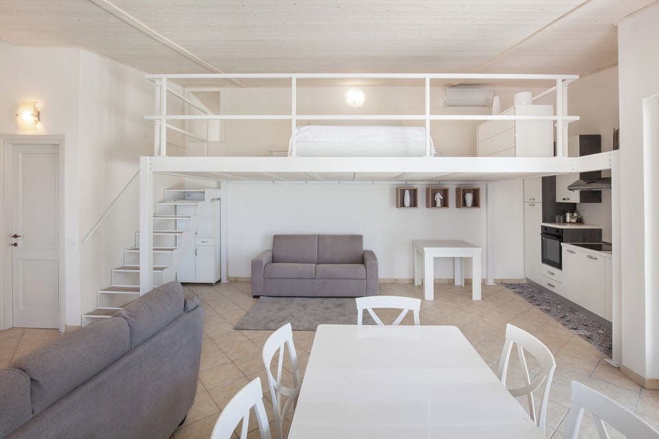 22664f03-5cb7-4eeb-9b94-09e7fe8c357e