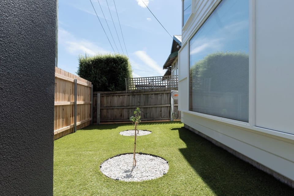 Private front garden