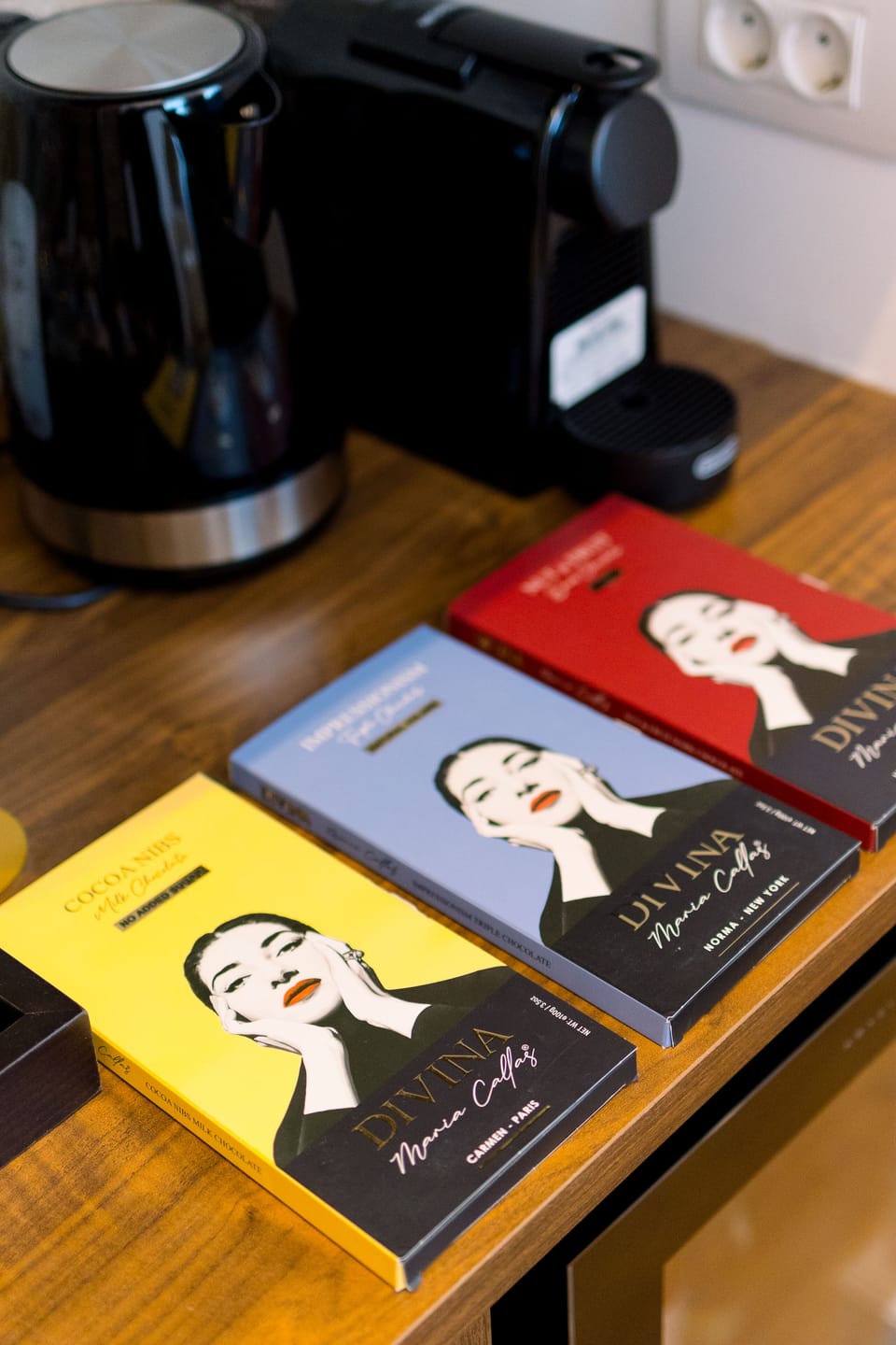 Suite, 1 King Bed, Hot Tub | Minibar, in-room safe, soundproofing, free WiFi