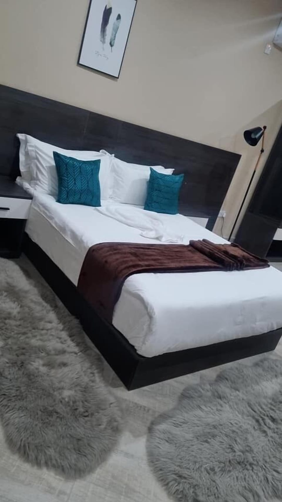 Room amenity