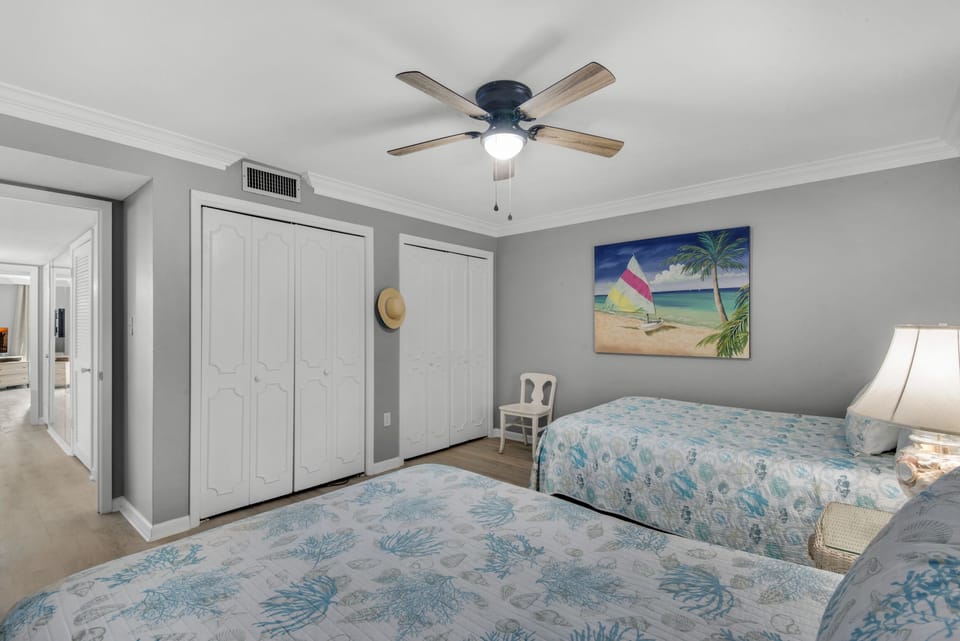 Guest bedroom