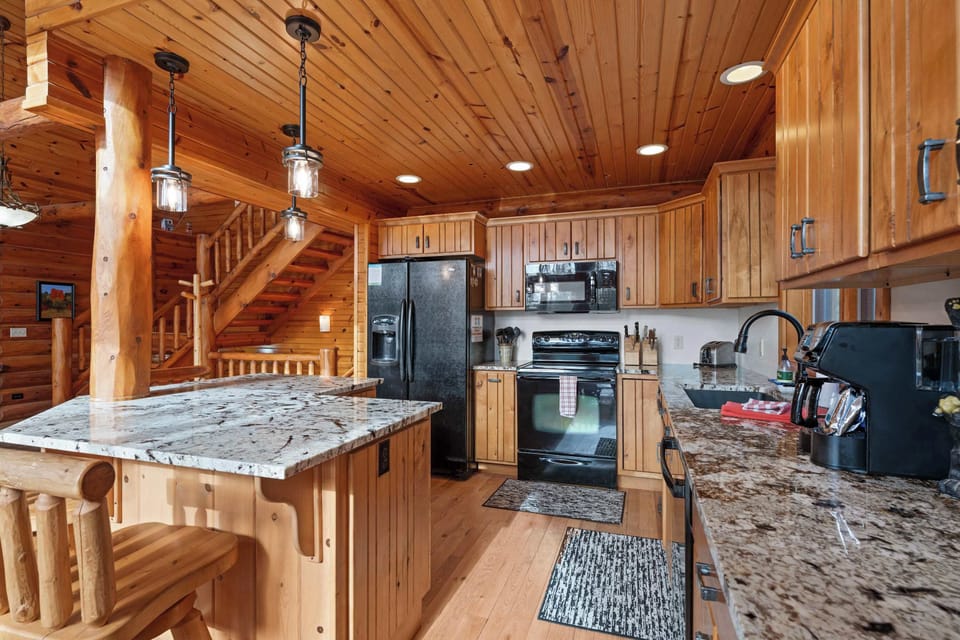 Newly remodel kitchen granite countertops