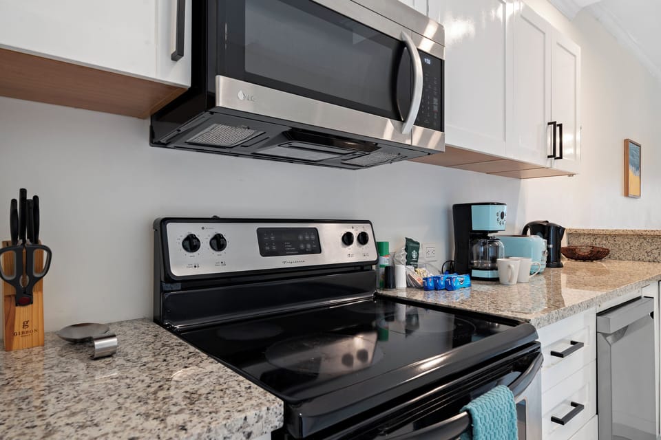 Fully equipped kitchen
