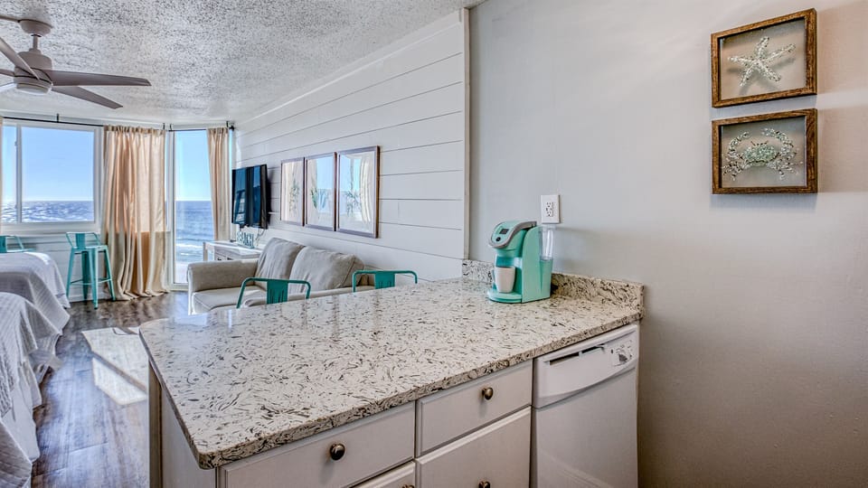 Bright, airy & owner-managed with care
