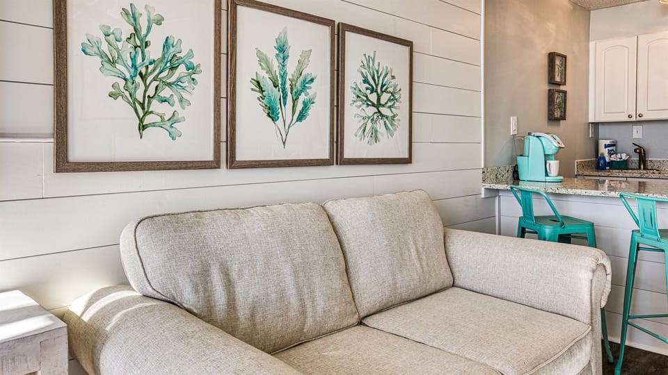 Comfortable seating & open-concept coastal living