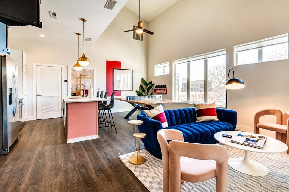 304 Mason- Living Room