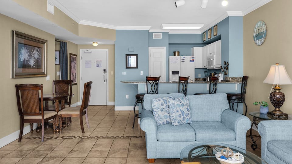 Tidewater 1312 Living Area