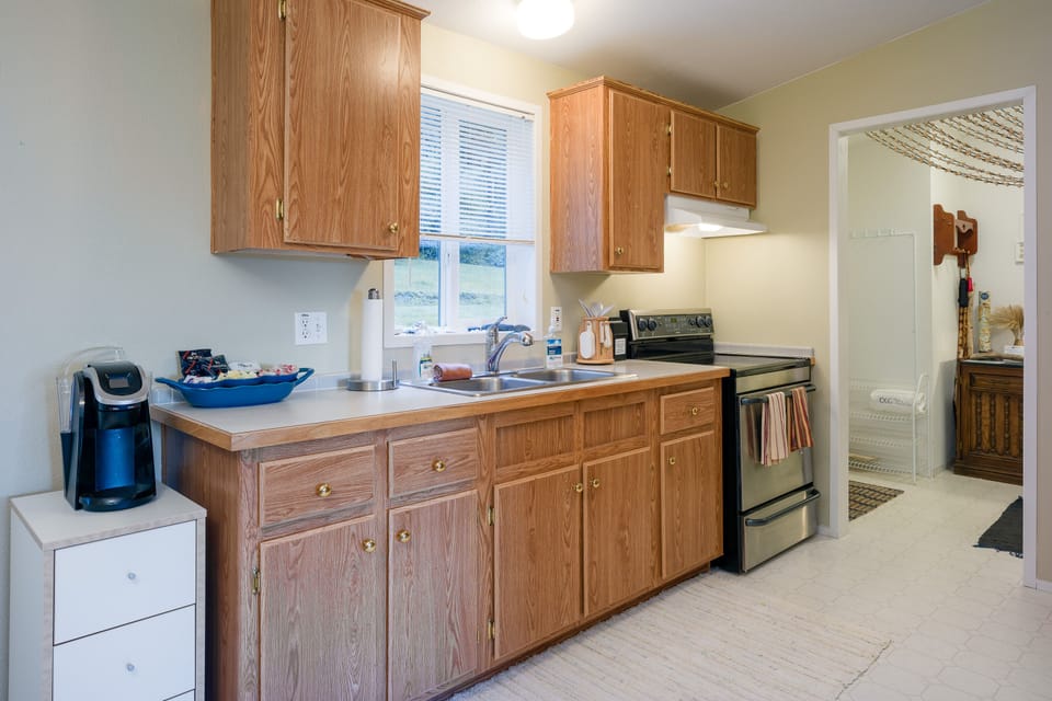 197 Bayshore Rd - Lopez Island Washington - 12