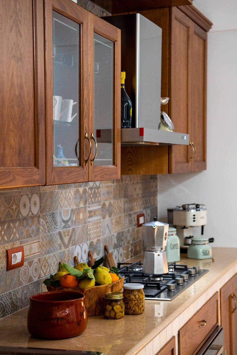 Apartment, 2 Bedrooms, Patio, Sea View | Private kitchen | Fridge, microwave, oven, stovetop