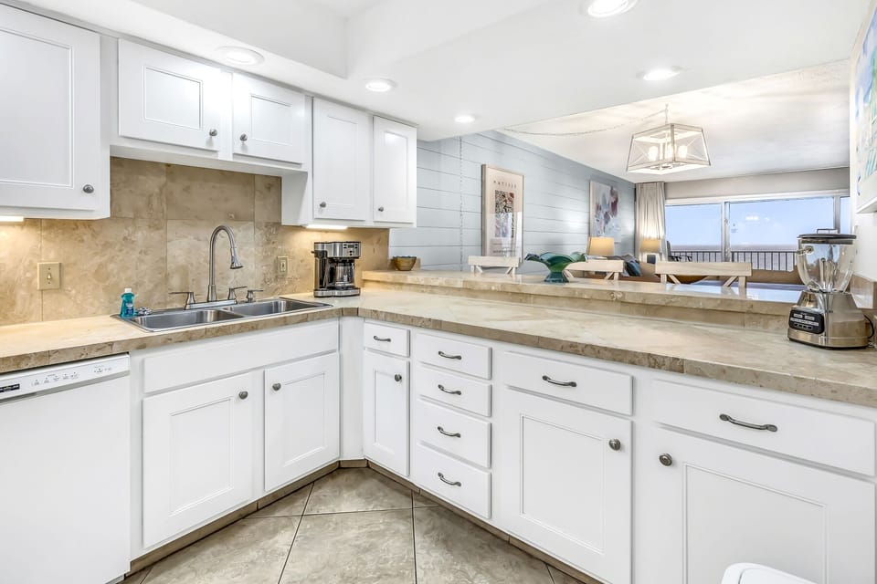 Bright, open kitchen...