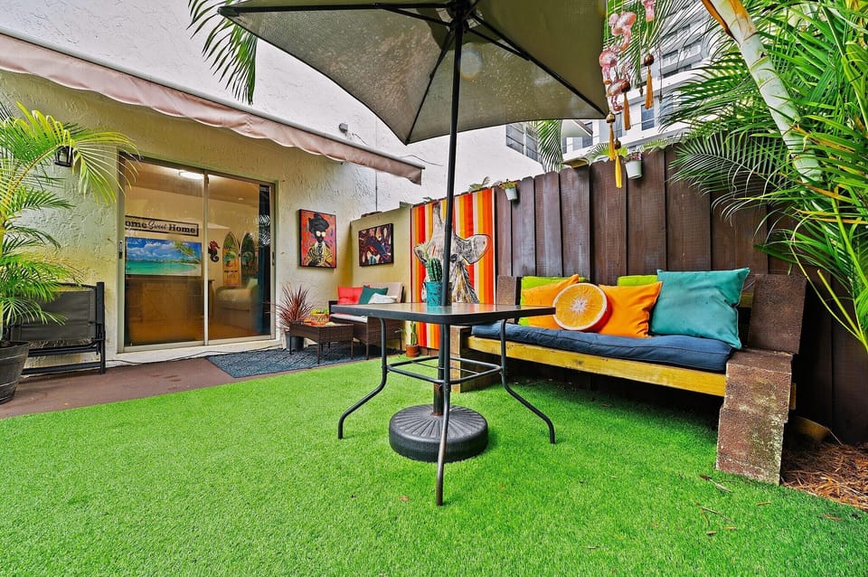 28 web or mls 2740 sw 28th ave