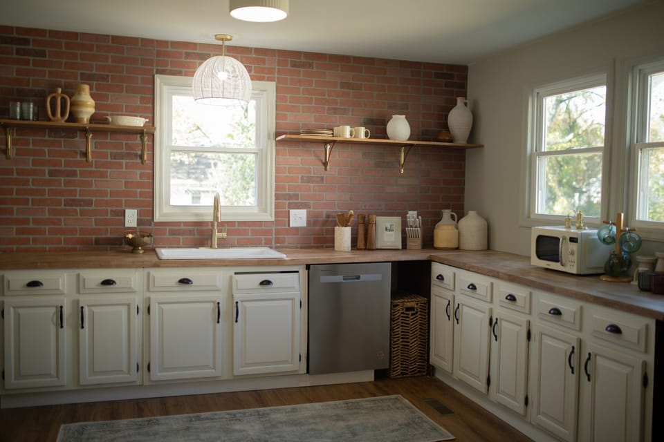 Full Kitchen