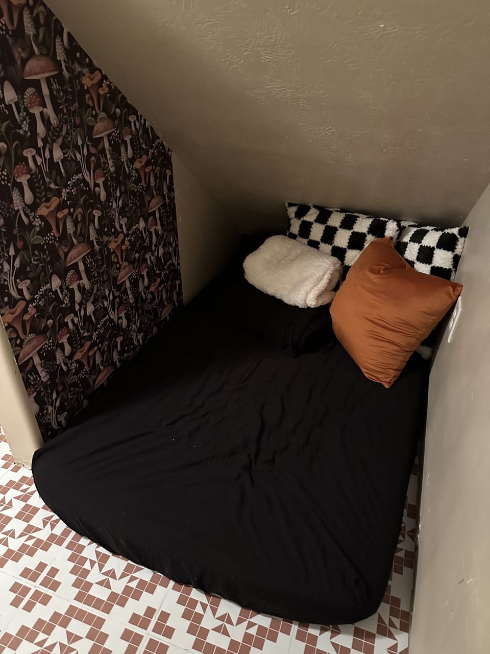 Comfortable place to relax in the hang out room under the stairs.