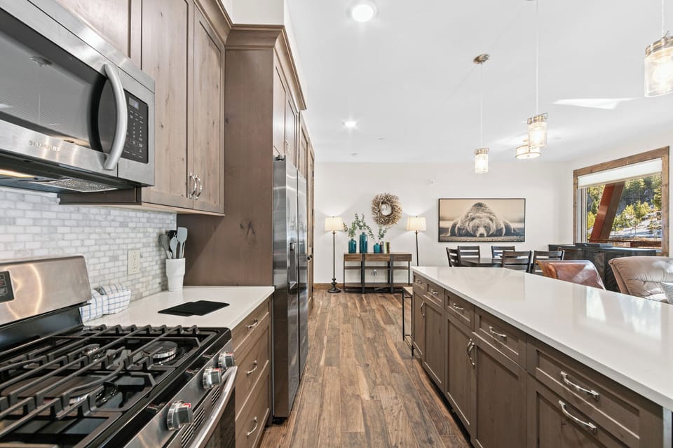 Condo (2 Bedrooms) | Property amenity
