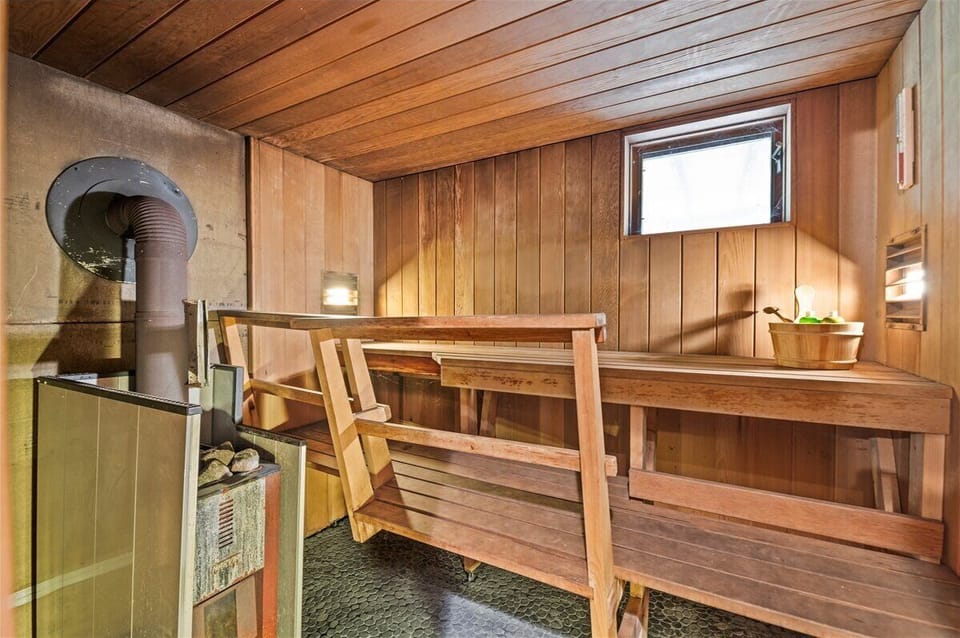 Wood-Fired Sauna for Après-Ski 