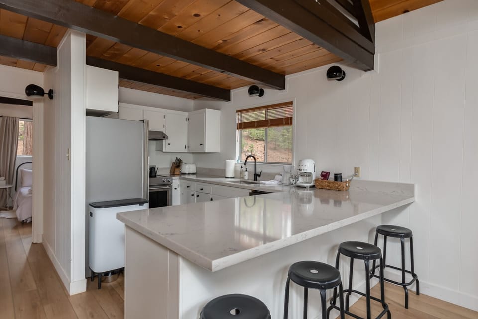 Breakfast Bar