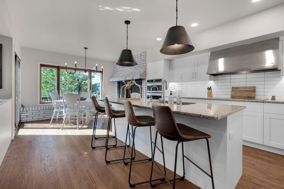 House (4 Bedrooms) | Interior