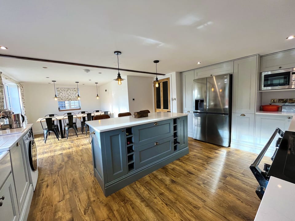 Fridge, dishwasher, electric kettle, toaster