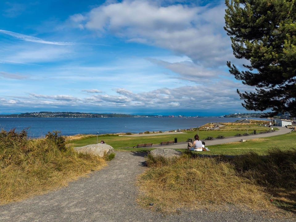 The beautiful Dune & Point Definance waterfront parks offer peaceful walking trails.